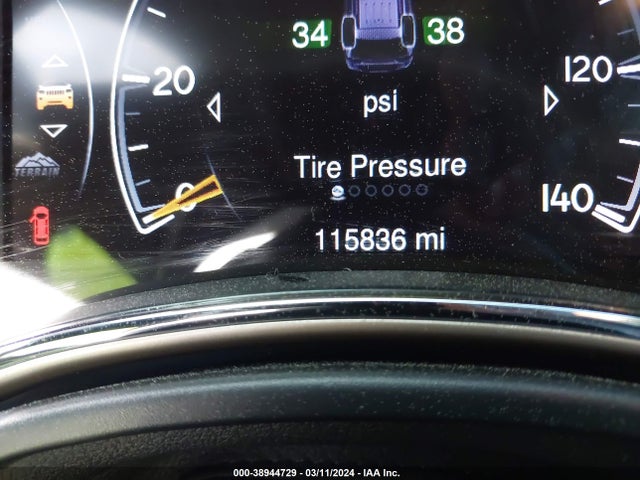 Jeep Grand Cherokee Overland 2015 1C4RJFCT1FC757090 Image 7