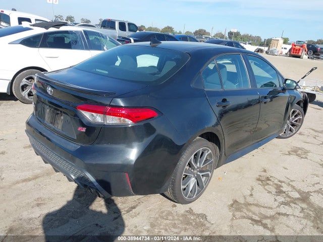 Toyota COROLLA SE 2020 5YFS4RCE0LP037360 Image 4