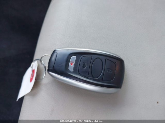 JF2GPANC3GH308571 Subaru Crosstrek 2.0i Limited