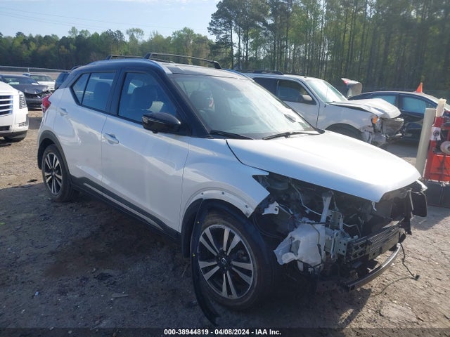 Nissan KICKS SR 2019 3N1CP5CUXKL491268 Image 1