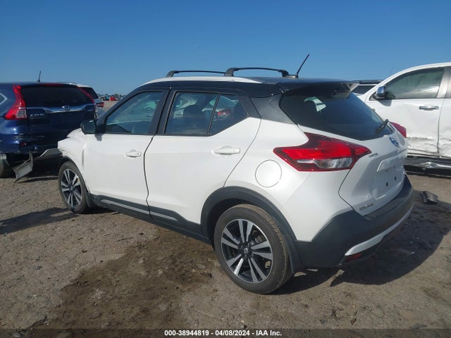 Nissan KICKS SR 2019 3N1CP5CUXKL491268 Image 3