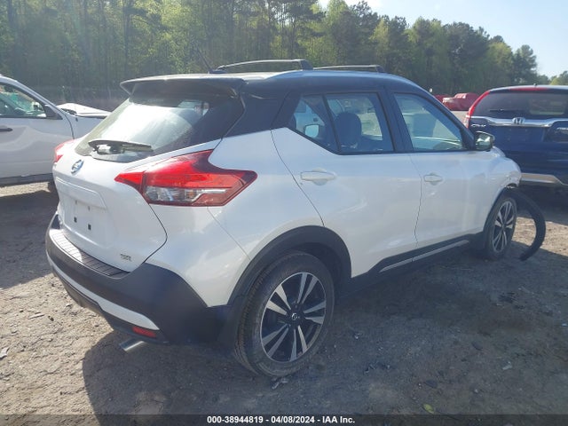 Nissan KICKS SR 2019 3N1CP5CUXKL491268 Image 4