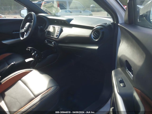 Nissan KICKS SR 2019 3N1CP5CUXKL491268 Image 5