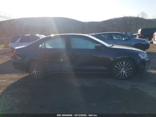 3VWD17AJ6FM408374 Volkswagen Jetta 1.8t Sport
