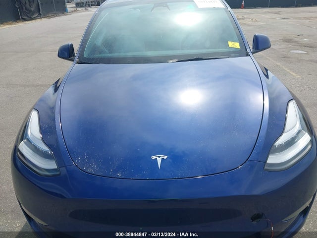 7SAYGDEE5NF429947 Tesla Model Y Long Range Dual Motor All-wheel Drive