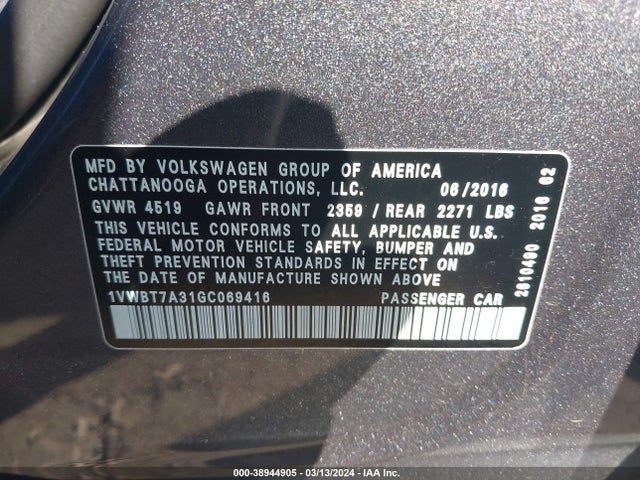 1VWBT7A31GC069416 Volkswagen Passat 1.8t Se
