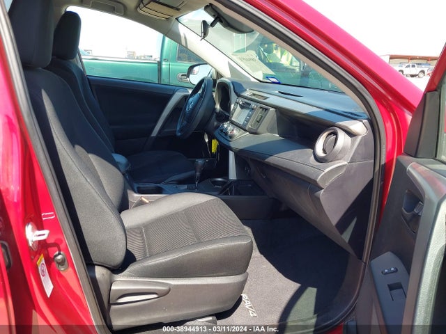 Toyota RAV4 LE 2017 2T3ZFREV9HW354444 Image 5