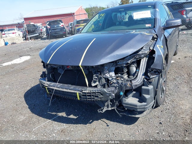 Honda ACCORD EX 2017 1HGCR2F70HA120763 Image 6