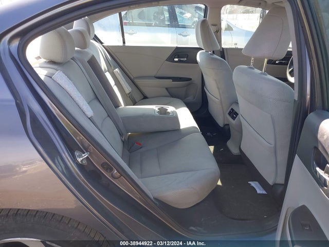 Honda ACCORD EX 2017 1HGCR2F70HA120763 Image 8