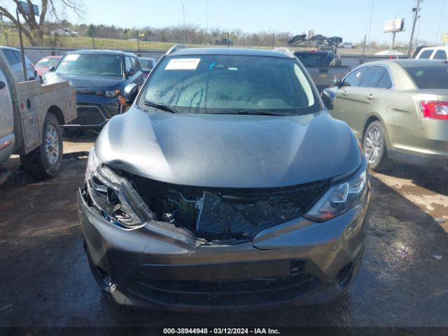 JN1BJ1CP9KW525078 Nissan Rogue Sport Sv