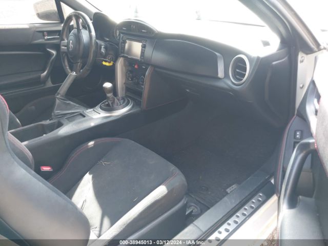 JF1ZNAA15E8705171 Scion FR-S