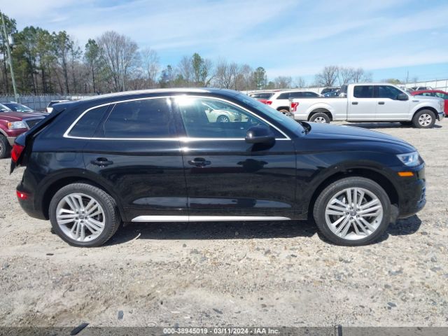 WA1BNAFY7J2216747 Audi Q5 2.0t Premium/2.0t Tech Premium