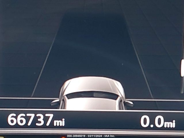 WA1BNAFY7J2216747 Audi Q5 2.0t Premium/2.0t Tech Premium