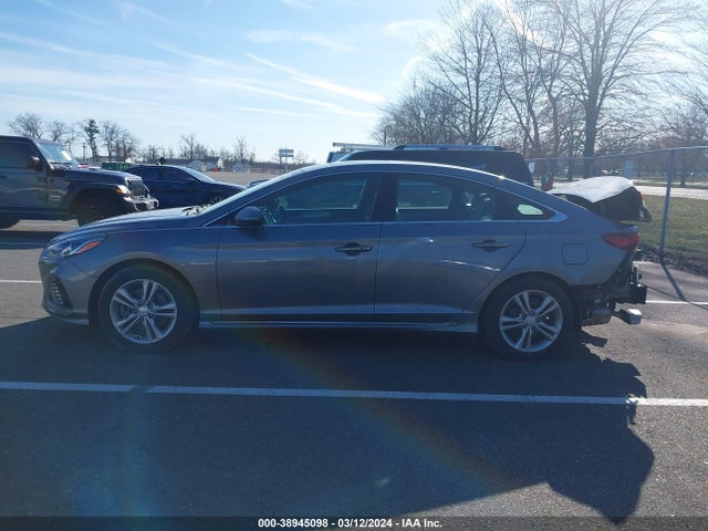 Hyundai Sonata Sport 2019 5NPE34AF0KH779865 Image 14