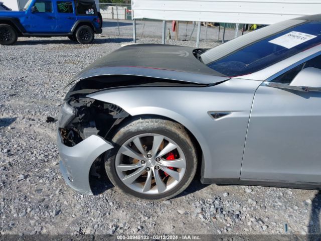 5YJSA1H16EFP36085 Tesla Model S P85