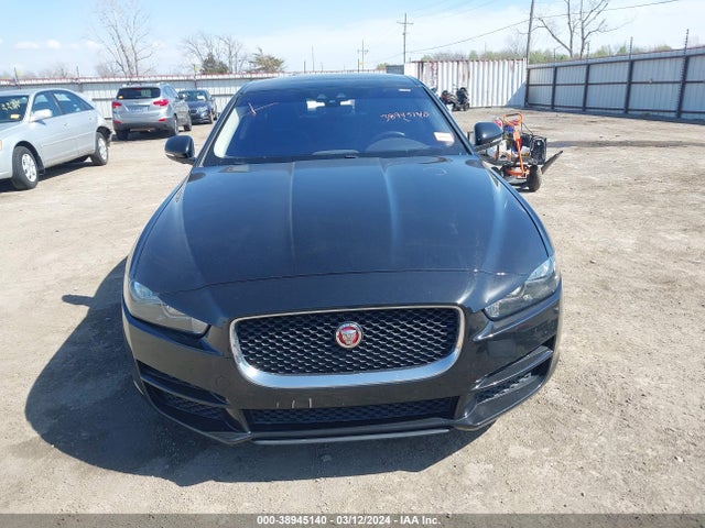 SAJAD4FX1KCP49719 Jaguar Xe 25t Premium
