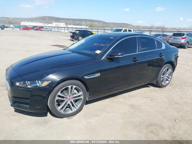 2019 JAGUAR XE SAJAD4FX1KCP49719 Photo 1