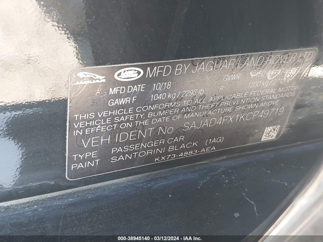 2019 JAGUAR XE SAJAD4FX1KCP49719 Photo 8