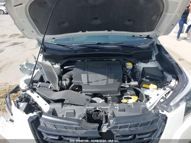 Subaru Forester Limited 2022 JF2SKAPC3NH489545 Image 10