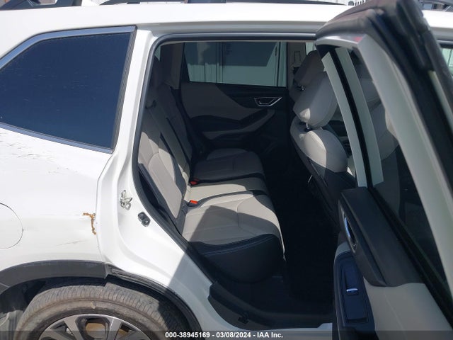 Subaru Forester Limited 2022 JF2SKAPC3NH489545 Image 8