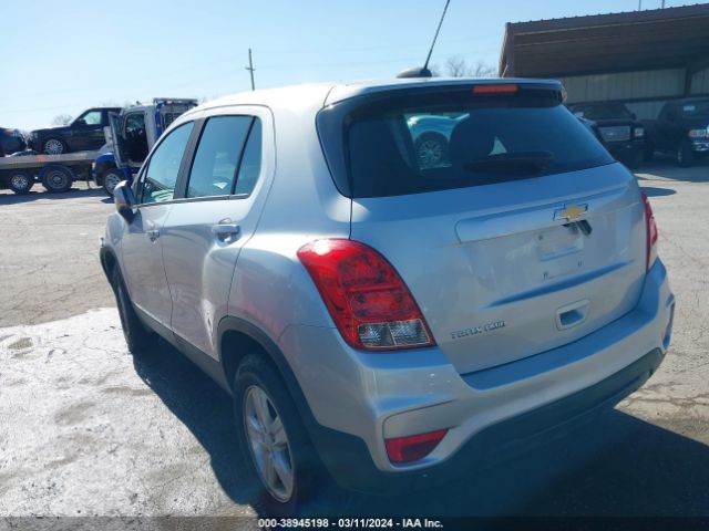 KL7CJNSB4JB521523 Chevrolet TRAX LS