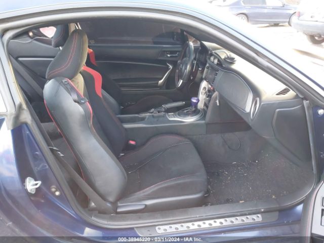JF1ZNAA17F8713368 Scion FR-S
