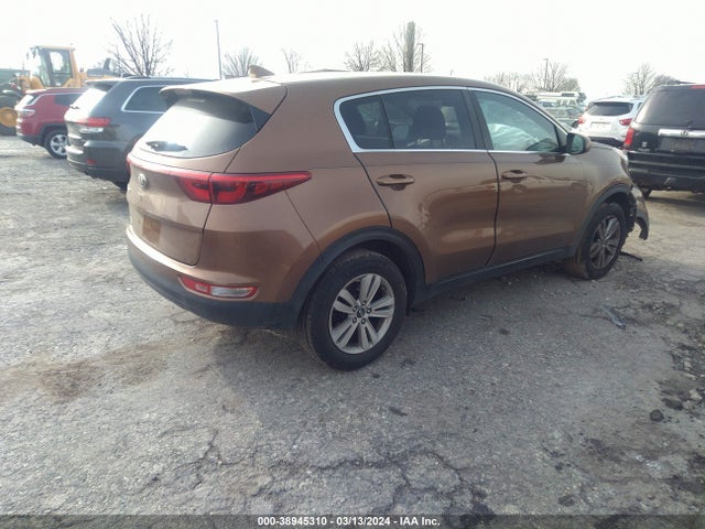 KIA Sportage Lx 2018 KNDPM3AC7J7306571 Image 4
