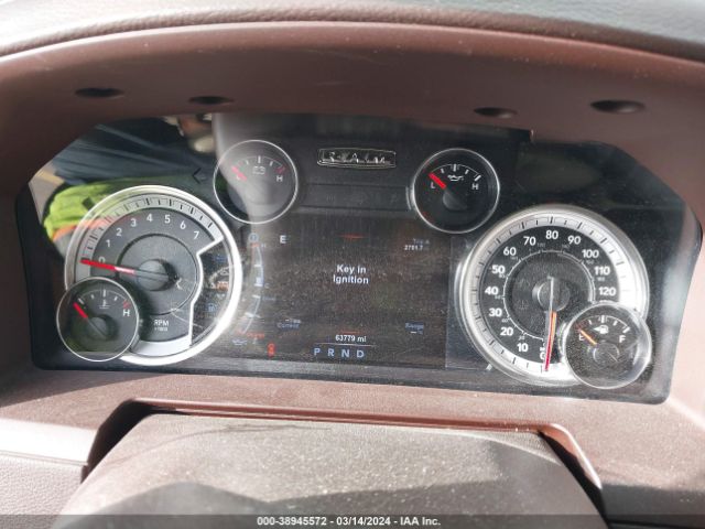 1C6RR7VT4HS656119 RAM 1500 Laramie  4x4 6'4 Box