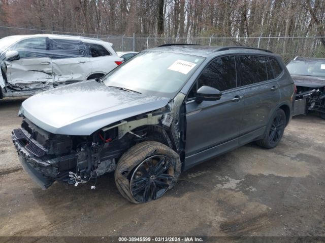 3VV8B7AX8NM111032 Volkswagen Tiguan 2.0t Se R-line Black