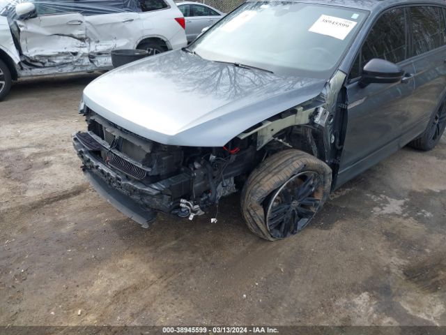 3VV8B7AX8NM111032 Volkswagen Tiguan 2.0t Se R-line Black