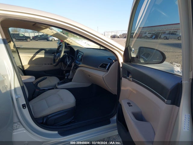 Hyundai ELANTRA SE 2017 KMHD74LF9HU408548 Image 5