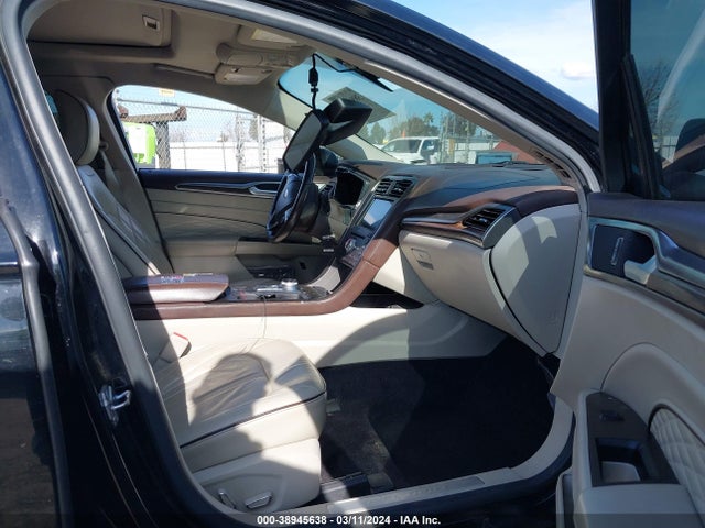 Ford Fusion Energi Platinum 2017 3FA6P0SU9HR299690 Image 5