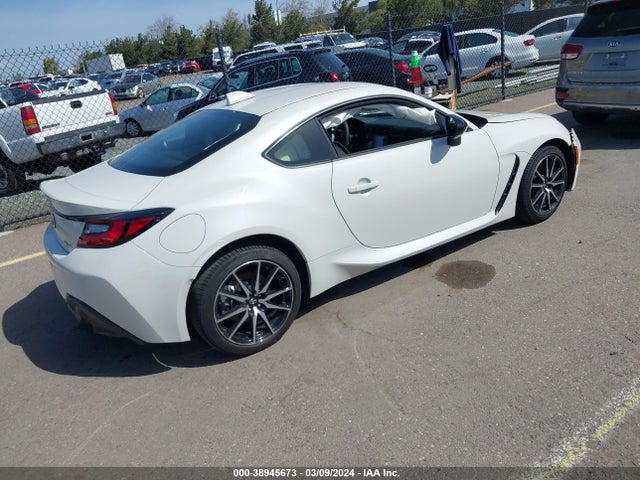Toyota GR86 2023 JF1ZNBB11P9765580 Image 4