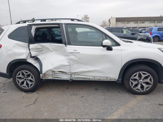 Subaru Forester Premium 2022 JF2SKAEC3NH403508 Image 13