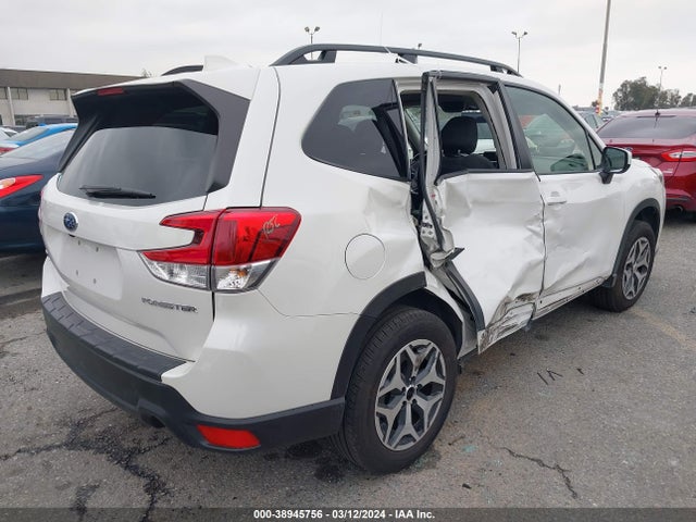 Subaru Forester Premium 2022 JF2SKAEC3NH403508 Image 4