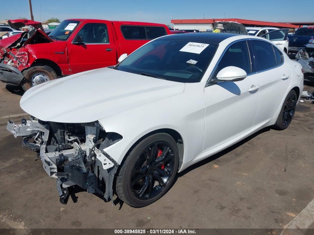 ZARFAECN4H7546403 Alfa Romeo Giulia Ti Rwd