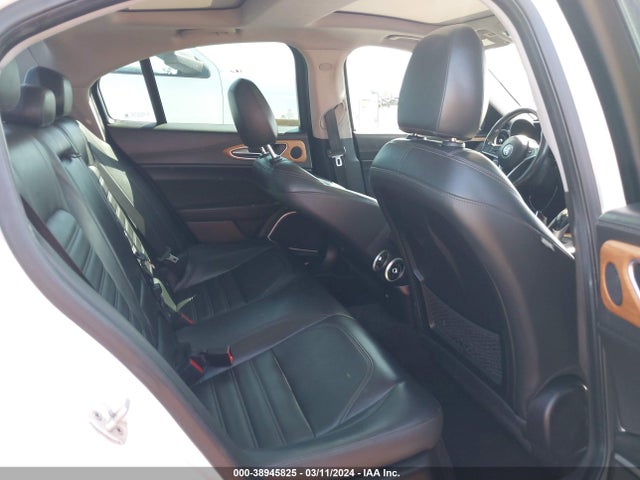 ZARFAECN4H7546403 Alfa Romeo Giulia Ti Rwd