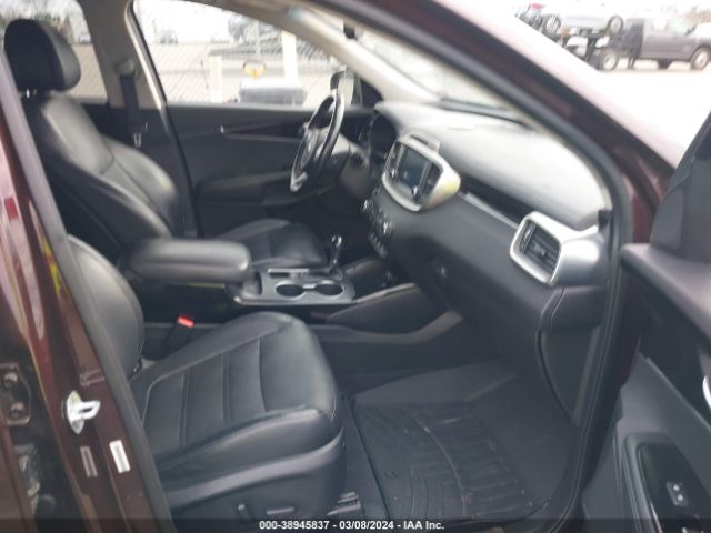 5XYPKDA53GG017325 KIA Sorento 3.3l Sx