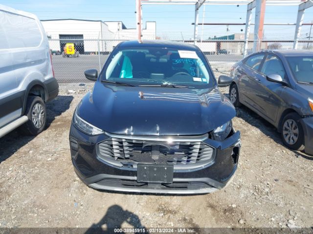 1FMCU9GN3PUB40923 Ford Escape Active