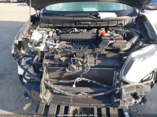 KNMAT2MV6JP593854 Nissan ROGUE SV