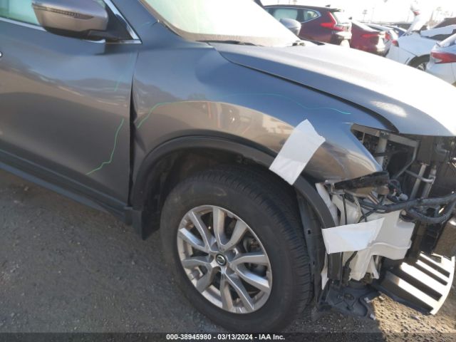 KNMAT2MV6JP593854 Nissan ROGUE SV