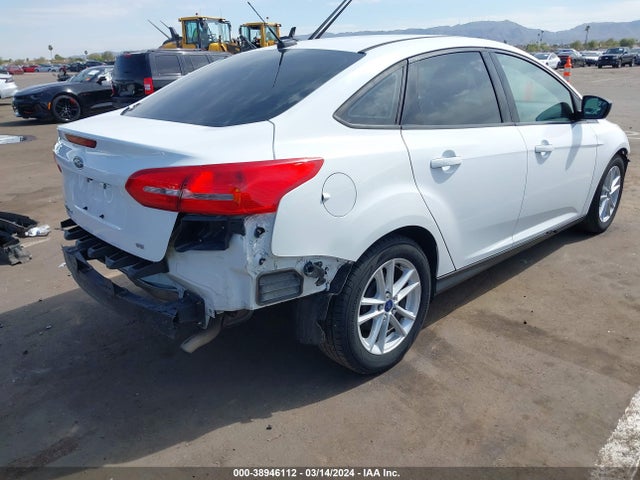 Ford FOCUS SE 2017 1FADP3F29HL308842 Image 4