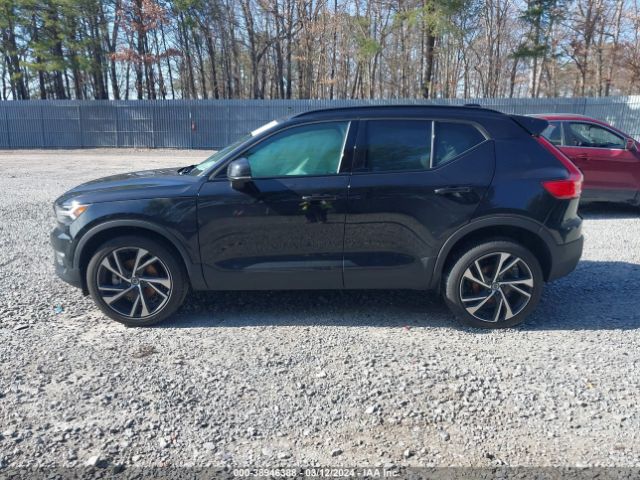 YV4162UM9M2471521 Volvo Xc40 T5 R-design