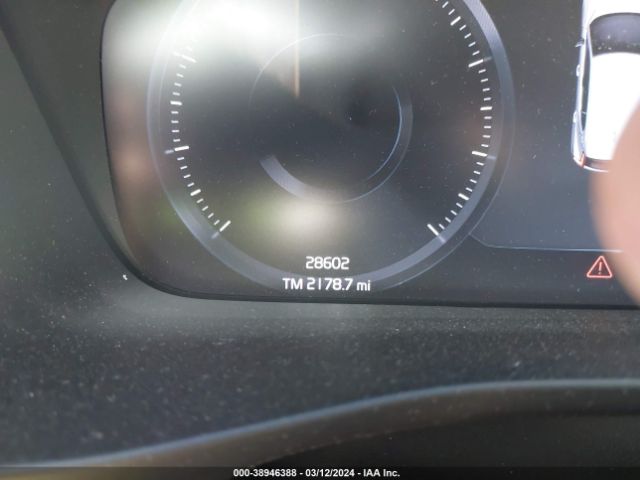 YV4162UM9M2471521 Volvo Xc40 T5 R-design