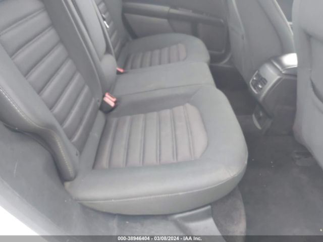 3FA6P0HD1HR107198 Ford FUSION SE