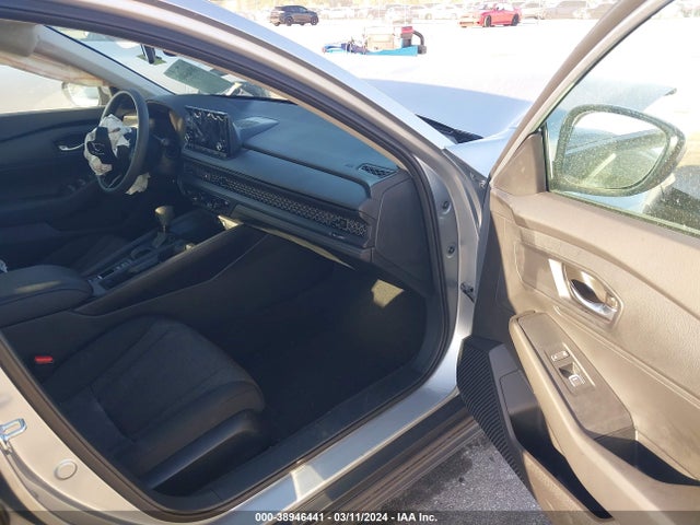 Honda ACCORD LX 2024 1HGCY1F21RA035255 Image 5