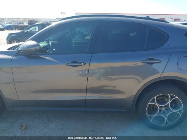 ZASFAKPN4J7B76943 Alfa Romeo Stelvio Sport Awd