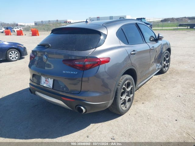 ZASFAKPN4J7B76943 Alfa Romeo Stelvio Sport Awd
