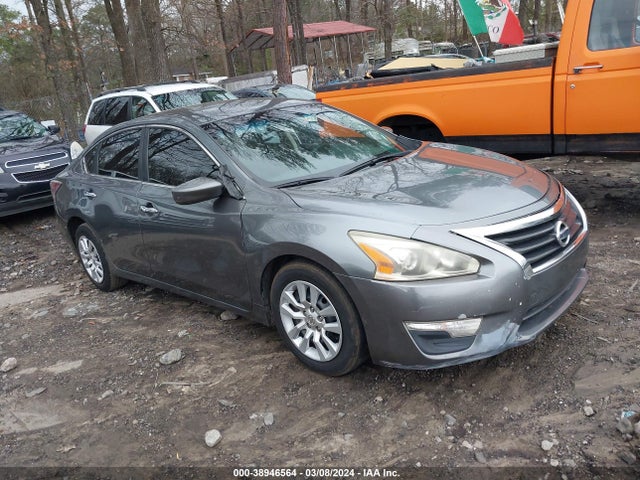2015 1N4AL3AP3FN376704 main image