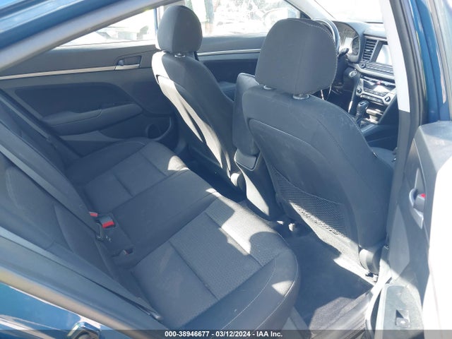 Hyundai Elantra Value Edition 2017 5NPD84LF9HH118516 Image 8